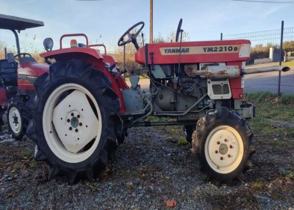 Micro tracteur Yanmar YM2210 24 CV d’occasion, 989h, robuste et fiable