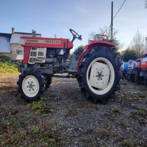 Yanmar YM2210 – Micro Tracteur 24 CV d’Occasion – Image 9