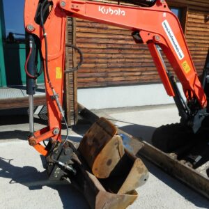 Kubota U27-4 – Mini-pelle compacte 2,5T avec godets et attache rapide – Image 11